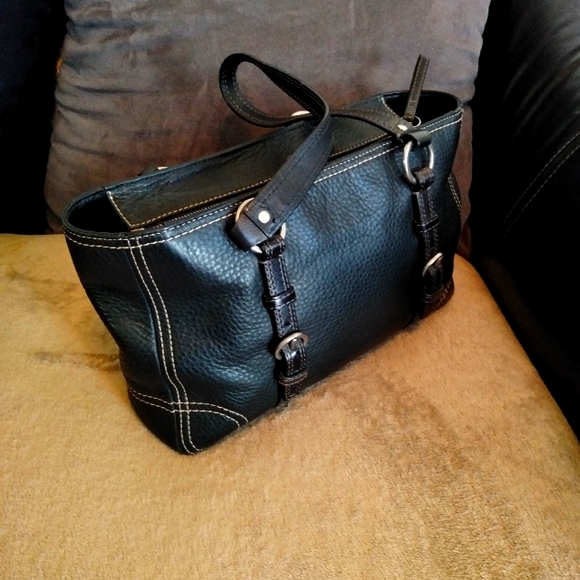 Leather Coach - Picture 3 of 6